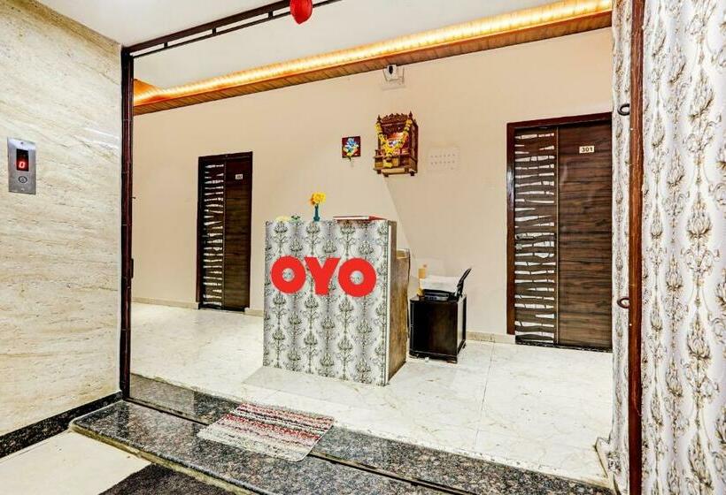 فندق Nirvana Lodging & Boarding By Wb Inn