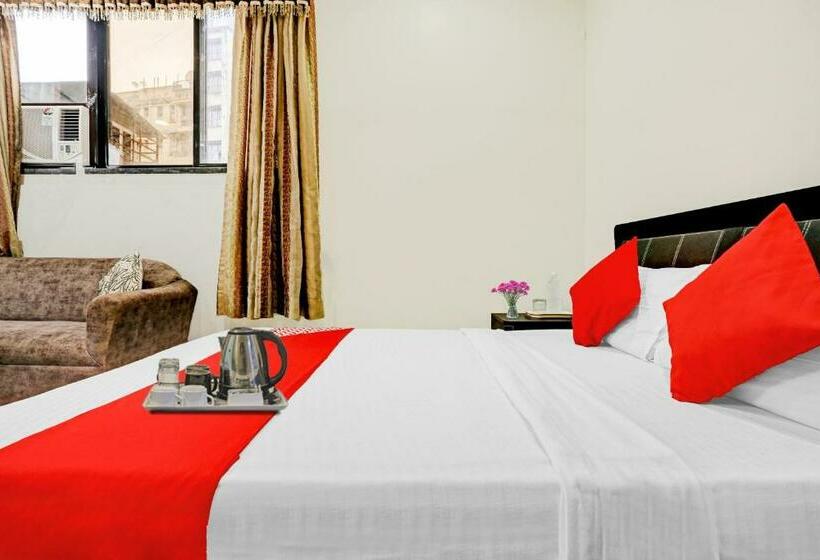 فندق Nirvana Lodging & Boarding By Wb Inn