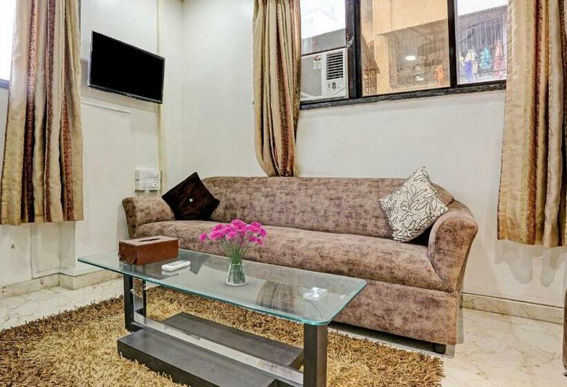 فندق Nirvana Lodging & Boarding By Wb Inn