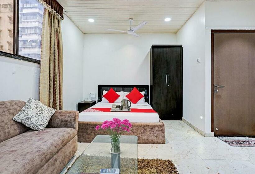 فندق Nirvana Lodging & Boarding By Wb Inn