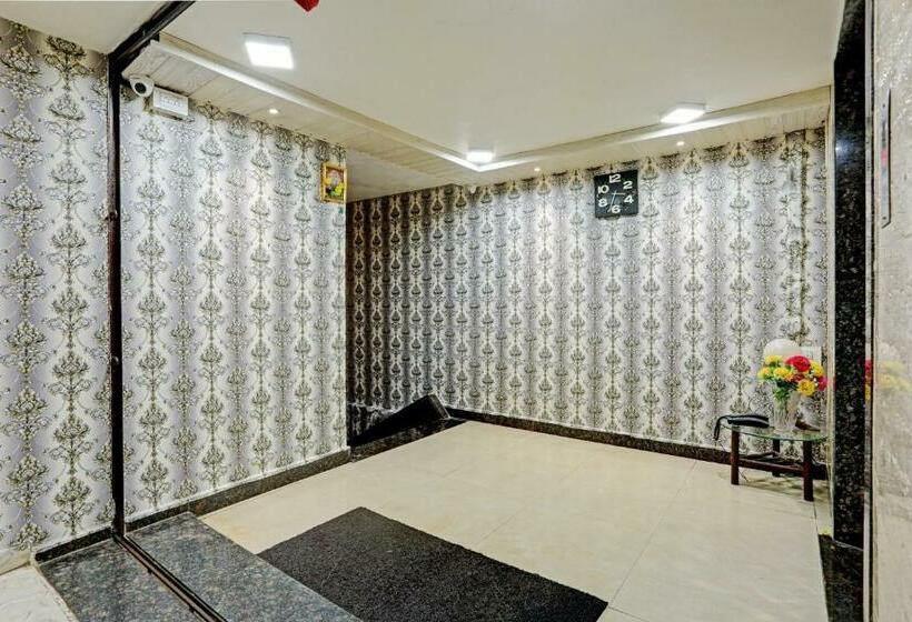 فندق Nirvana Lodging & Boarding By Wb Inn