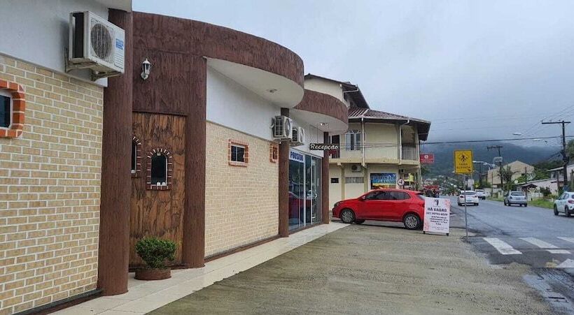 هتل Pousada Eloah