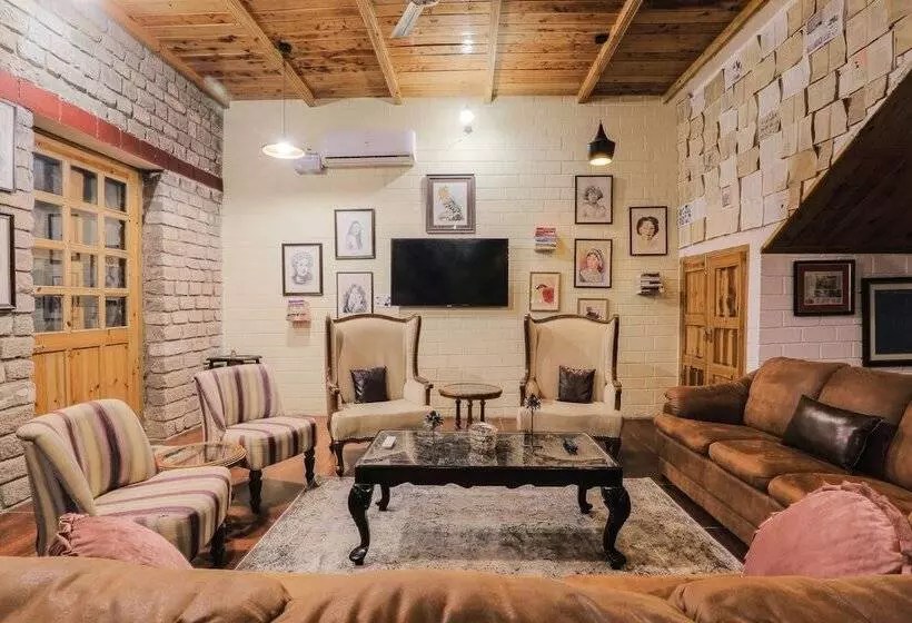 ホテル Seclude Nahan, Bantony Cottage