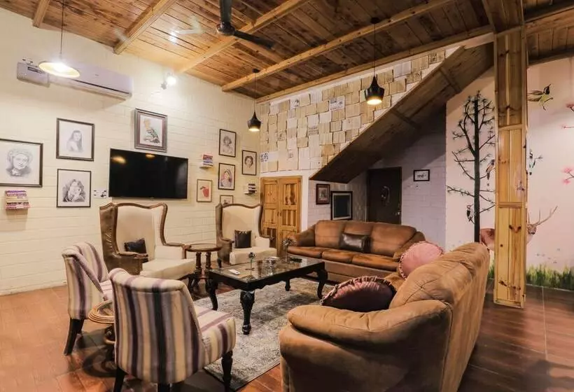 ホテル Seclude Nahan, Bantony Cottage