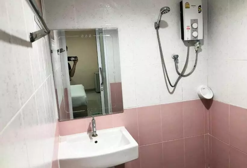 هتل Seksiri