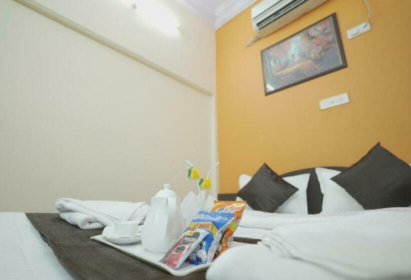 酒店 Shukla Brothers By Wb Inn