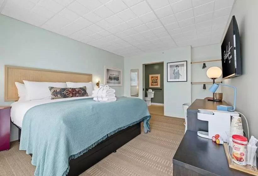 مُتل The Starlight Motor Inn