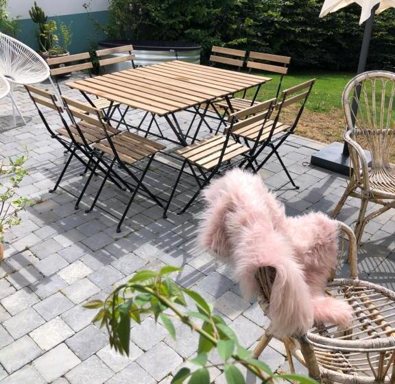 ペンション La Maisonnette Du Lac De Genval