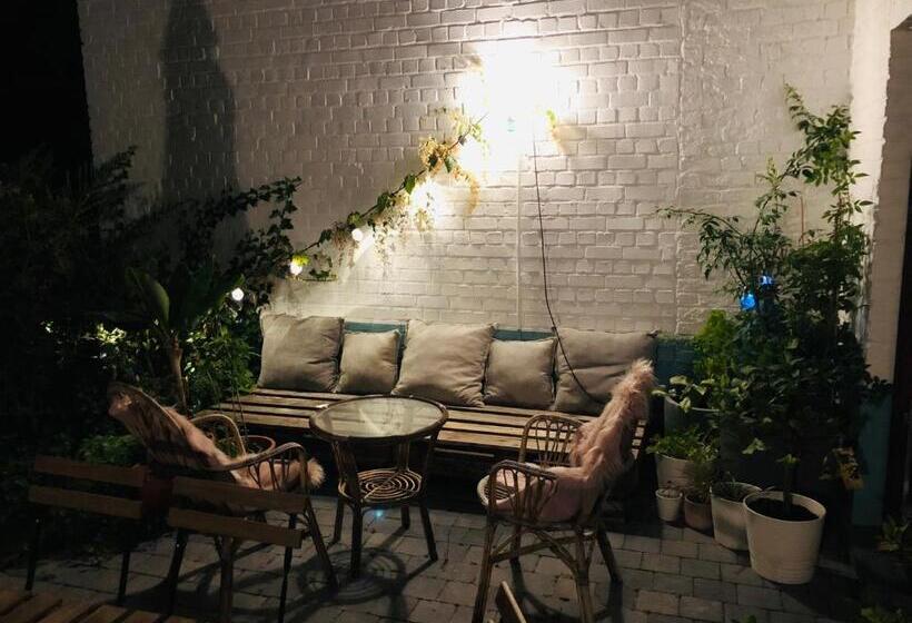 פנסיון La Maisonnette Du Lac De Genval