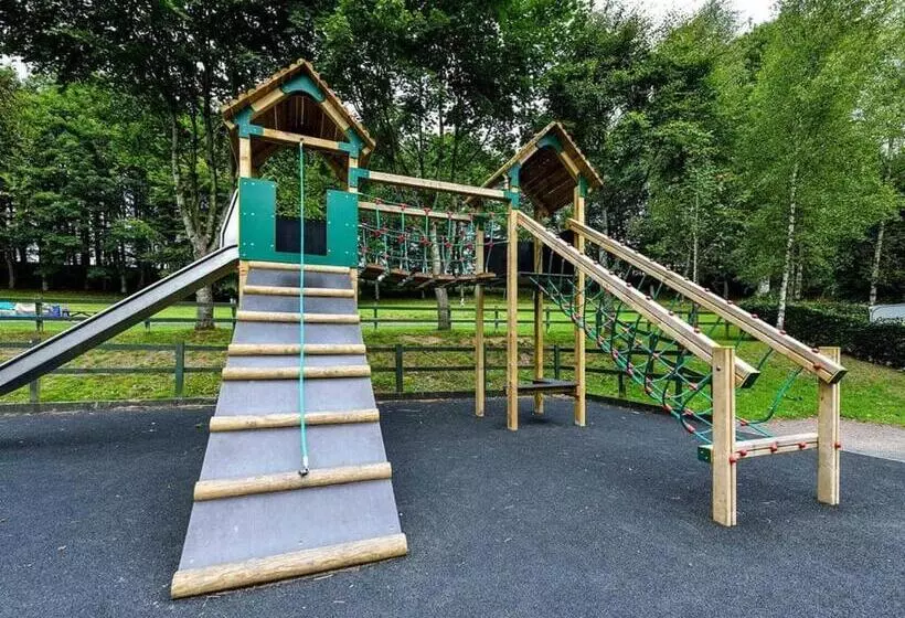 リゾートホテル Lowther Park