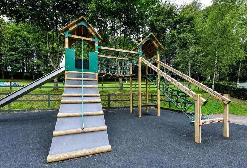 リゾートホテル Lowther Park