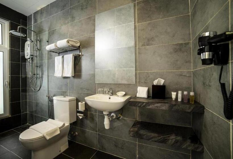 The Signature Serviced Suites Puchong