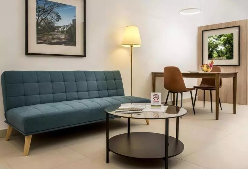 The Signature Serviced Suites Puchong