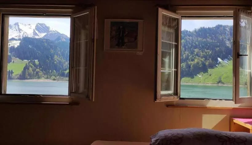 Retkeilymaja Fischers Lodge