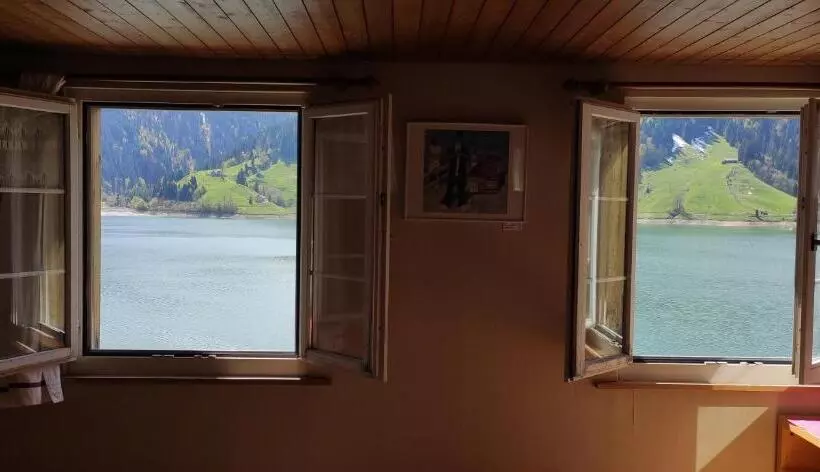 Retkeilymaja Fischers Lodge