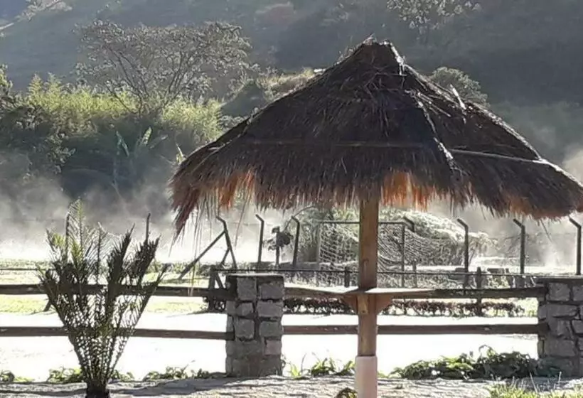 ユースホステル Pousada E Restaurante Village Mantovani