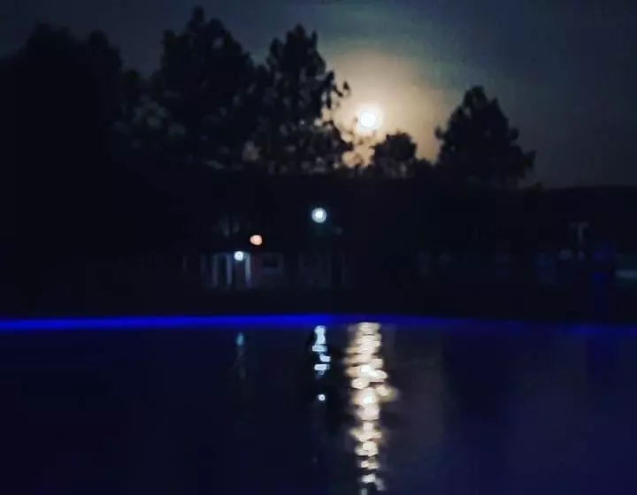 ユースホステル Pousada E Restaurante Village Mantovani