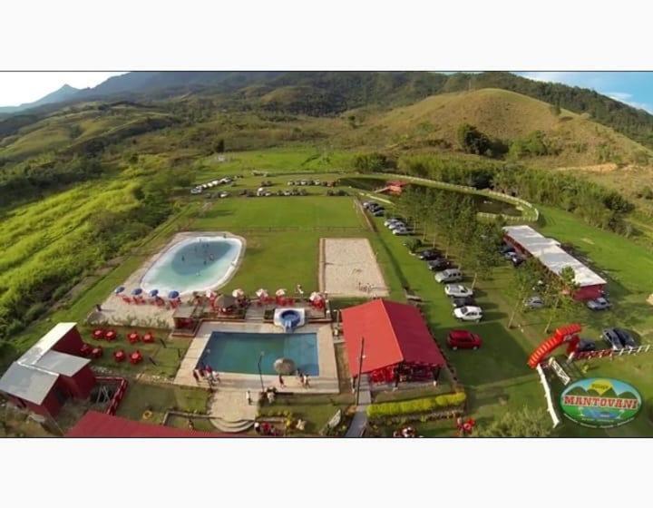 Herberge Pousada E Restaurante Village Mantovani