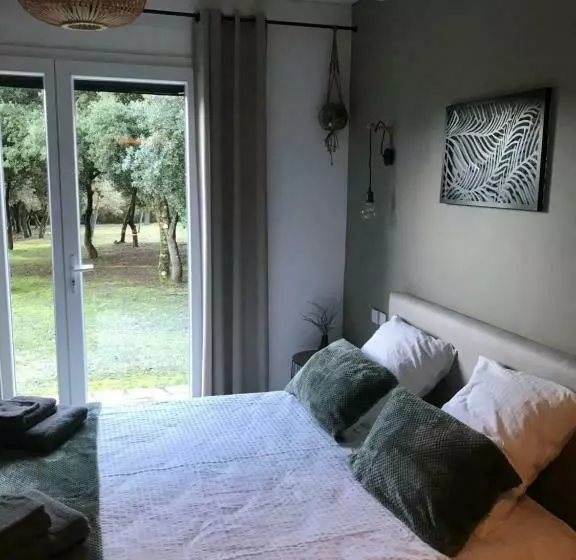 Aamiaismajoitus (B&B) Chambre D Hôte à La Maison Du Petit Bois 4 étoiles