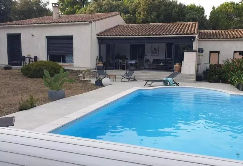 Aamiaismajoitus (B&B) Chambre D Hôte à La Maison Du Petit Bois 4 étoiles