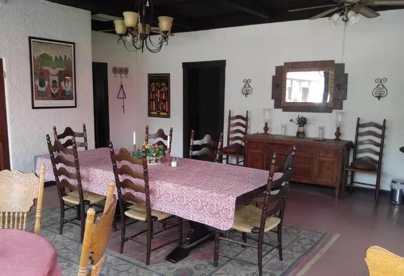 Aamiaismajoitus (B&B) Rancho Santa Cruz