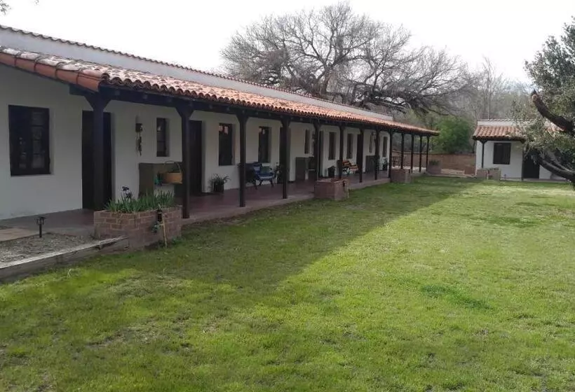 Aamiaismajoitus (B&B) Rancho Santa Cruz