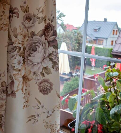 Отель Agroturystyka U Jarka