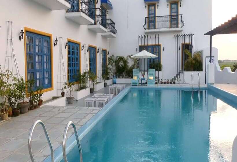 בית מלון כפרי Ananda Resorts