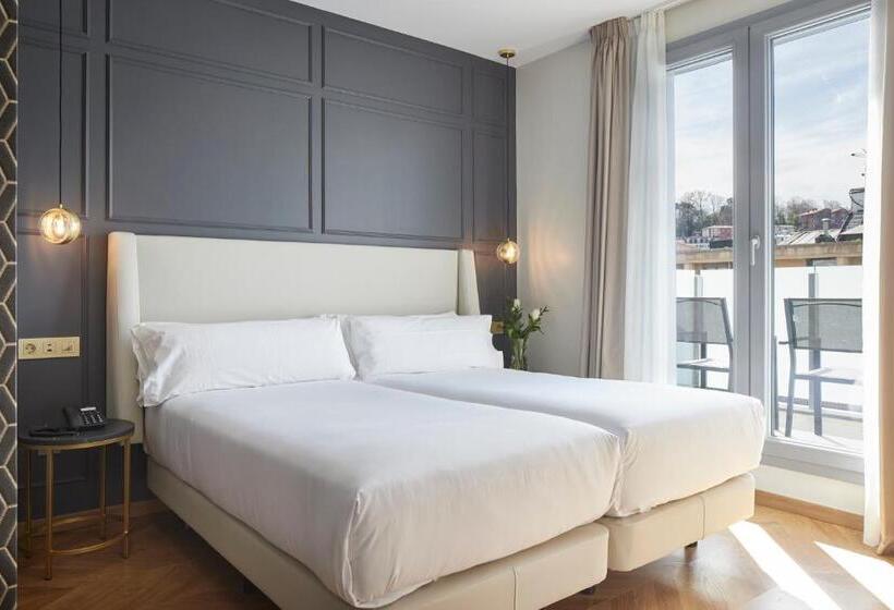 هتل Arrizul Catedral