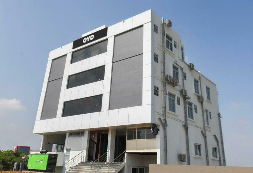 בית מלון כפרי Collection O 50323 Akshaya Arcade Nh Service Rd