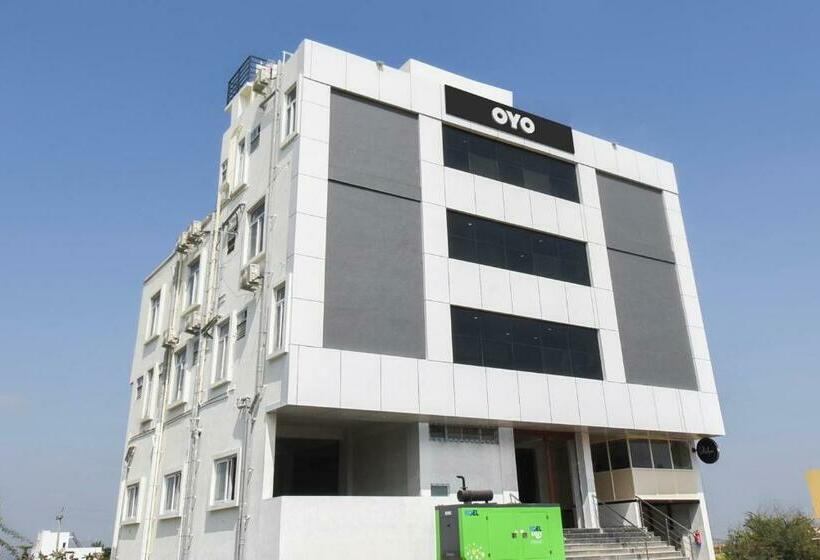 בית מלון כפרי Collection O 50323 Akshaya Arcade Nh Service Rd