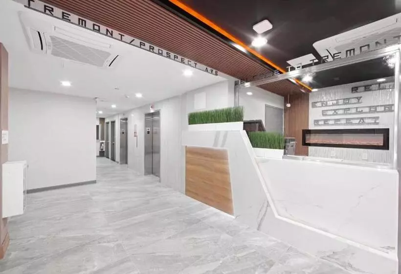 Hotelli Tremont Bronx Yankee Stadium
