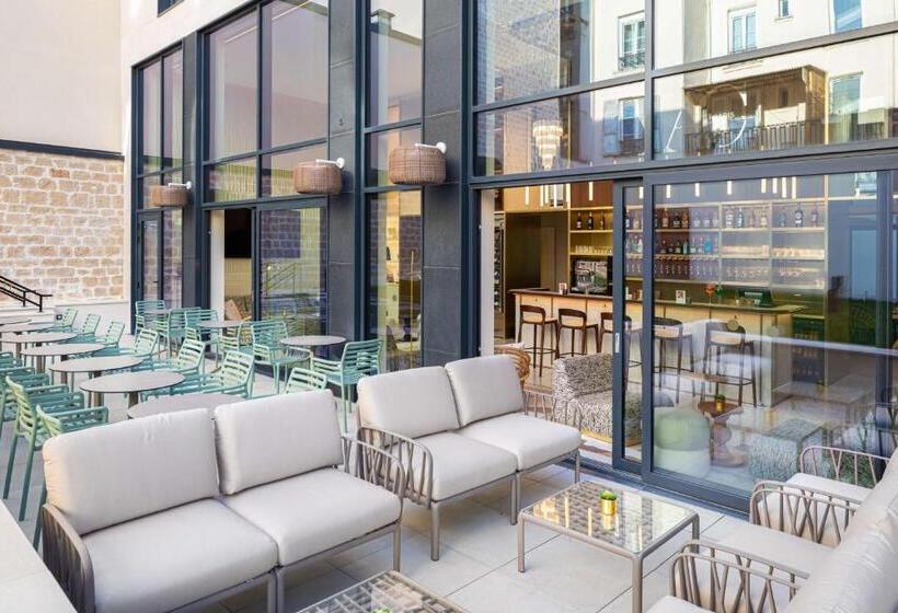 هتل Yac Paris Clichy, A Member of Radisson Individuals