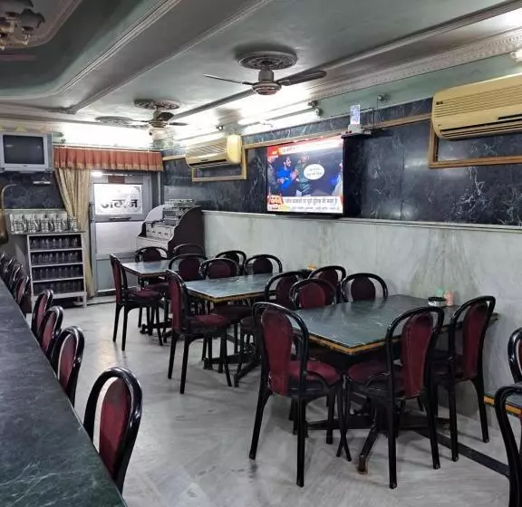 Jagan Hotel & Restaurant