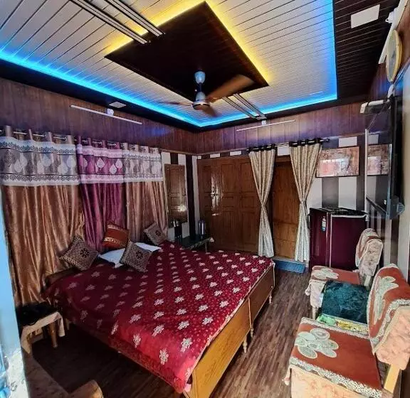 Jagan Hotel & Restaurant