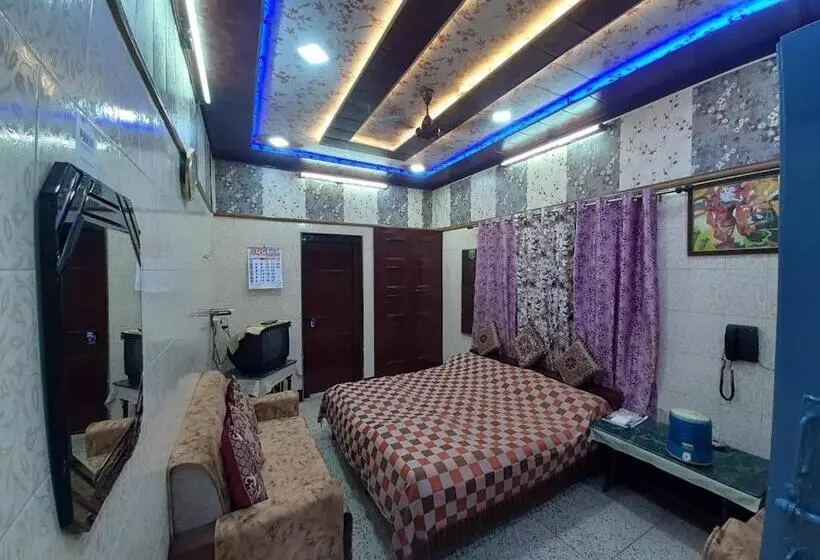 Jagan Hotel & Restaurant