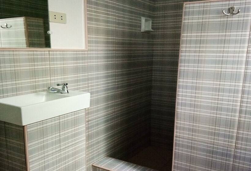 Leizel S Bed & Breakfast