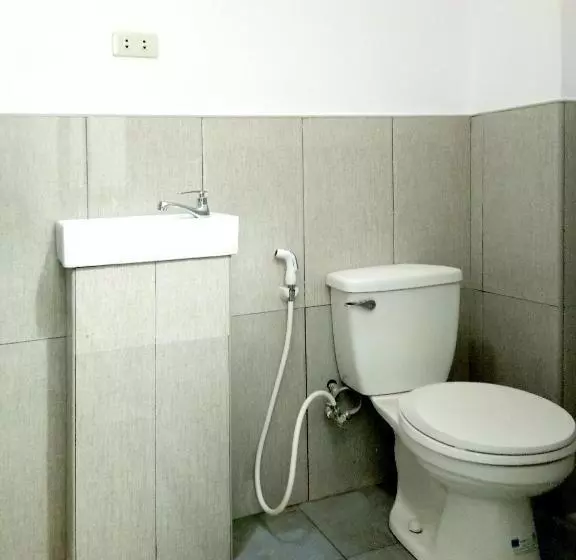 Leizel S Bed & Breakfast