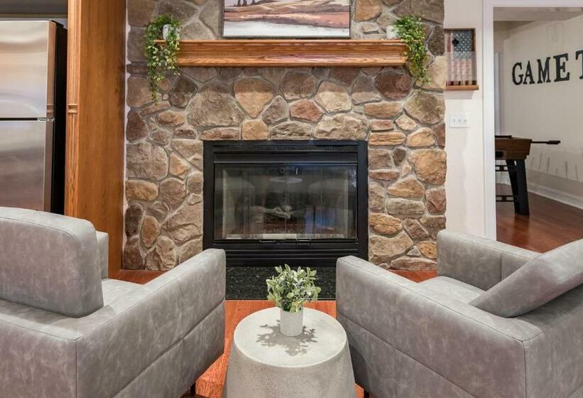 بنسيون Hilltop Escape Close To North River, Hone Quarry