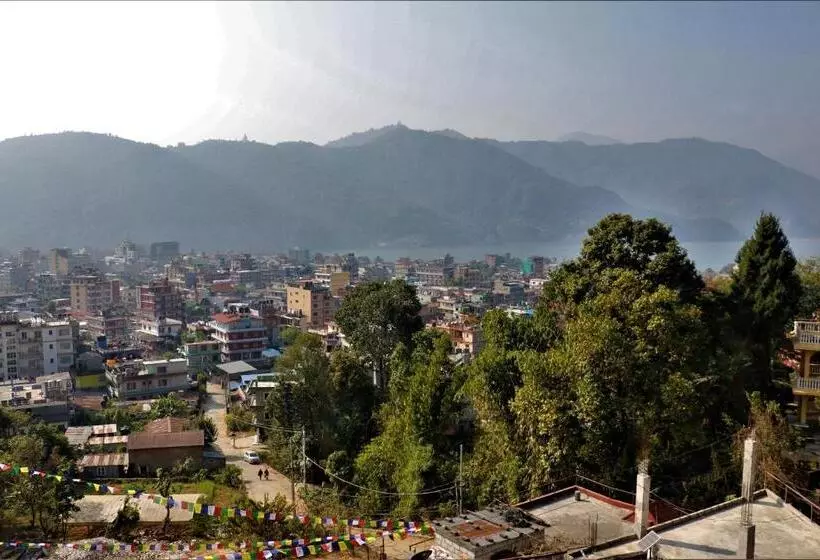 پانسیون Thanapati Guesthouse