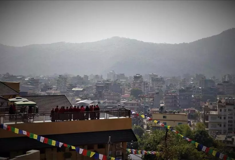 پانسیون Thanapati Guesthouse