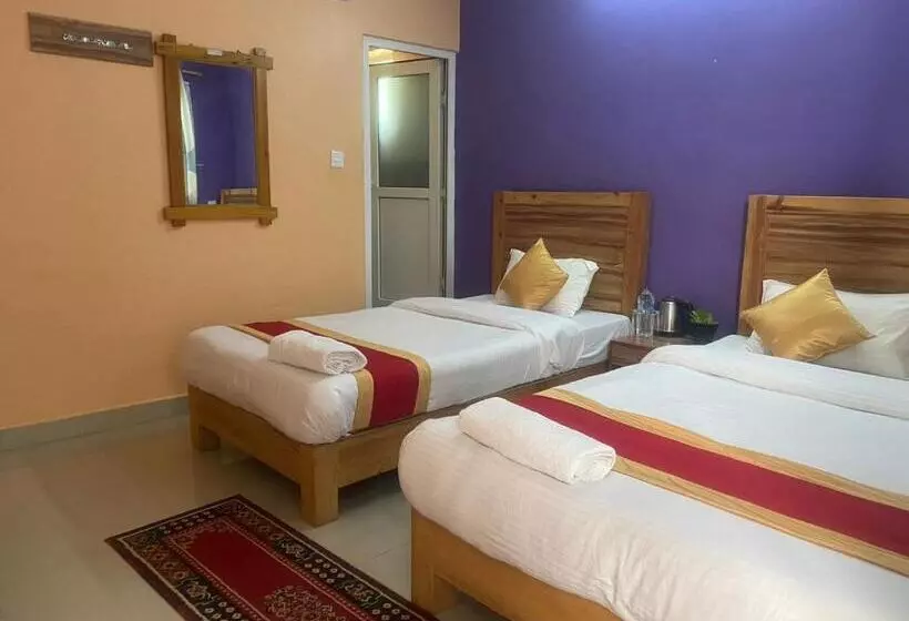 پانسیون Thanapati Guesthouse