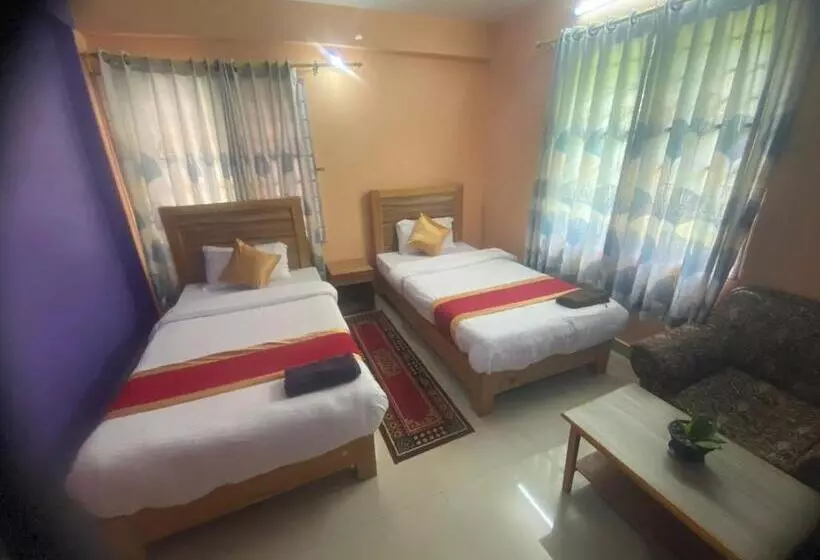 پانسیون Thanapati Guesthouse