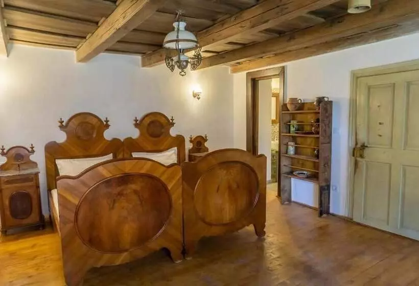 Majatalo șura Din Seleuș   Seleuș Barn   Idyllic Countryside M Museum House