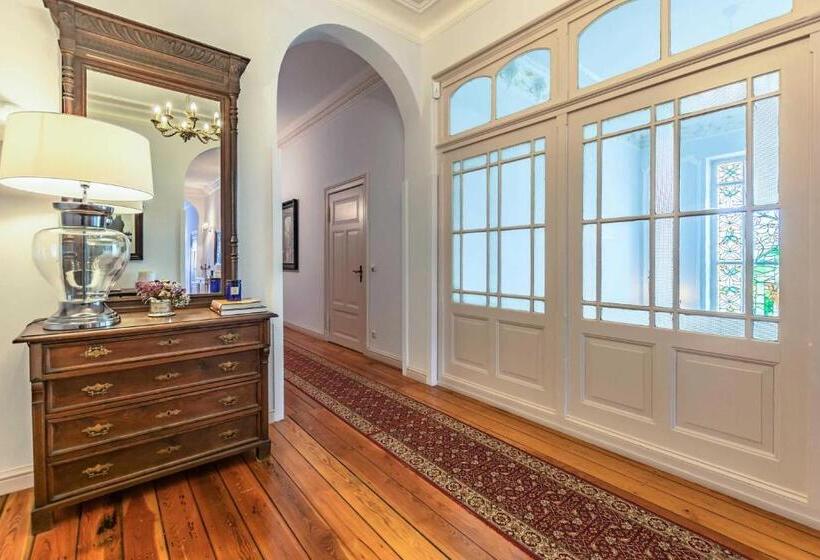 Schlosshotel Gross Koethel