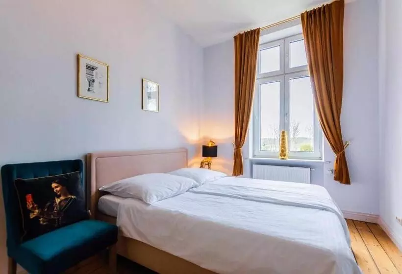 Schlosshotel Gross Koethel