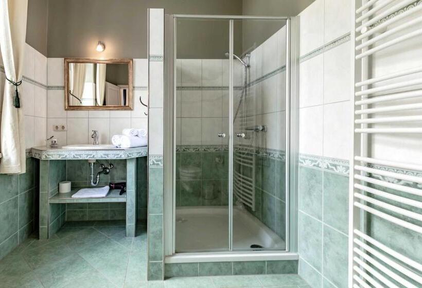 Schlosshotel Gross Koethel