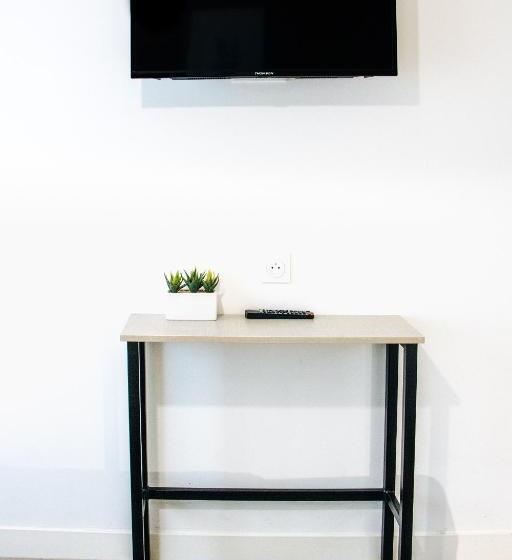 Twenty Business Flats Asnières Sur Seine