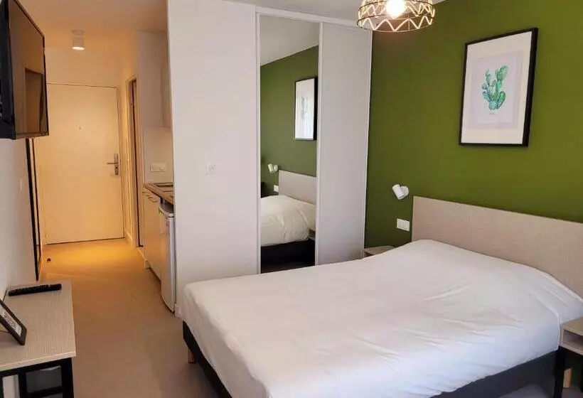 Twenty Business Flats Asnières Sur Seine