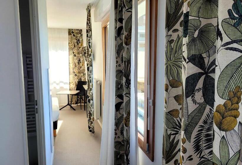 Twenty Business Flats Asnières Sur Seine